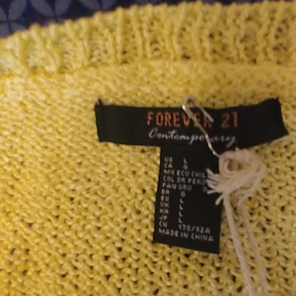 Sweater - Picture 2 of 3